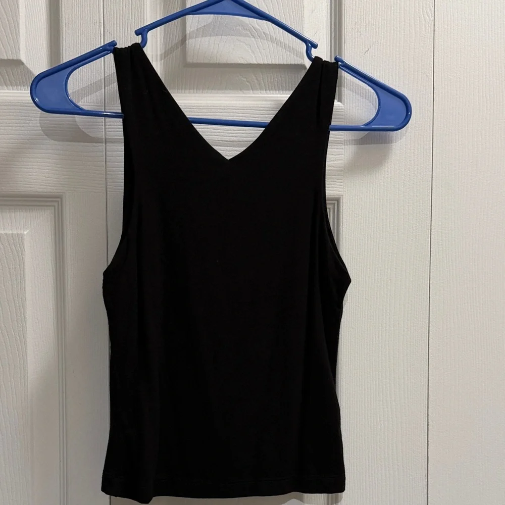 Final Touch Black V-Neck Tank Top - Picture 3 of 3